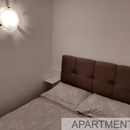 Apartmani Denis Stara Baska Exterior photo